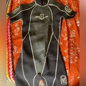 Rip Curl Women’s Wetsuit Size 8